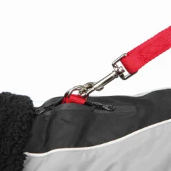 Trixie Wintermantel Marne, Schwarz 13 Trixie Wintermantel Marne, Schwarz -Wuff Wohnen Verkäufe 221070 PHO PRO DET 67500 67505 3