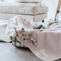 Hunter Decke Casper XXL 140x100cm 11 Hunter Decke Casper XXL 140x100cm -Wuff Wohnen Verkäufe Hunter Casper creme5