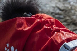 Hurtta Monsun Regenmantel ECO, Rosenrot (rosehip) 12 Hurtta Monsun Regenmantel ECO, Rosenrot (rosehip) -Wuff Wohnen Verkäufe Hurtta Monsooncoat Rosehip 12