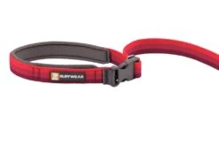 RuffWear Roamer™ Leash -Wuff Wohnen Verkäufe Web 40354 Roamer Leash Red Sumac Talon Handle 387bc86e 3d57 4a3d 8da8 50a843995315 1024x1024