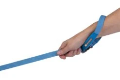 RuffWear Flagline™ Leash Blue Dusk -Wuff Wohnen Verkäufe Web20JPG 4095 Flagline Leash Blue Dusk Wrist STUDIO