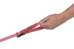RuffWear Flagline™ Leash Salmon Pink 11 RuffWear Flagline™ Leash Salmon Pink -Wuff Wohnen Verkäufe Web20JPG 4095 Flagline Leash Salmon Pink Hand STUDIO