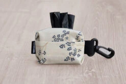 Treusinn Kotbeuteltasche TIDY Flowers